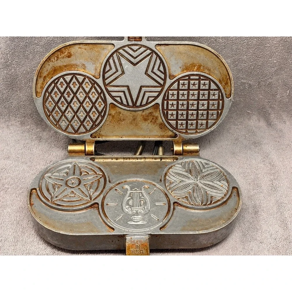 Vintage C. Palmer Mfg Electric Pizzelle Iron Maker 3 Cookie Press Made in USA